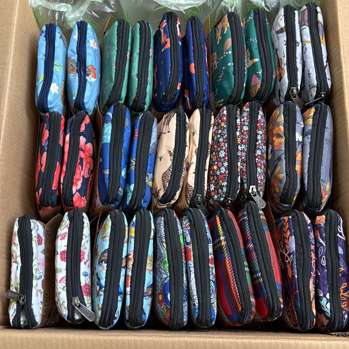 Eco Chic Assorted Crossbody Bags x 30