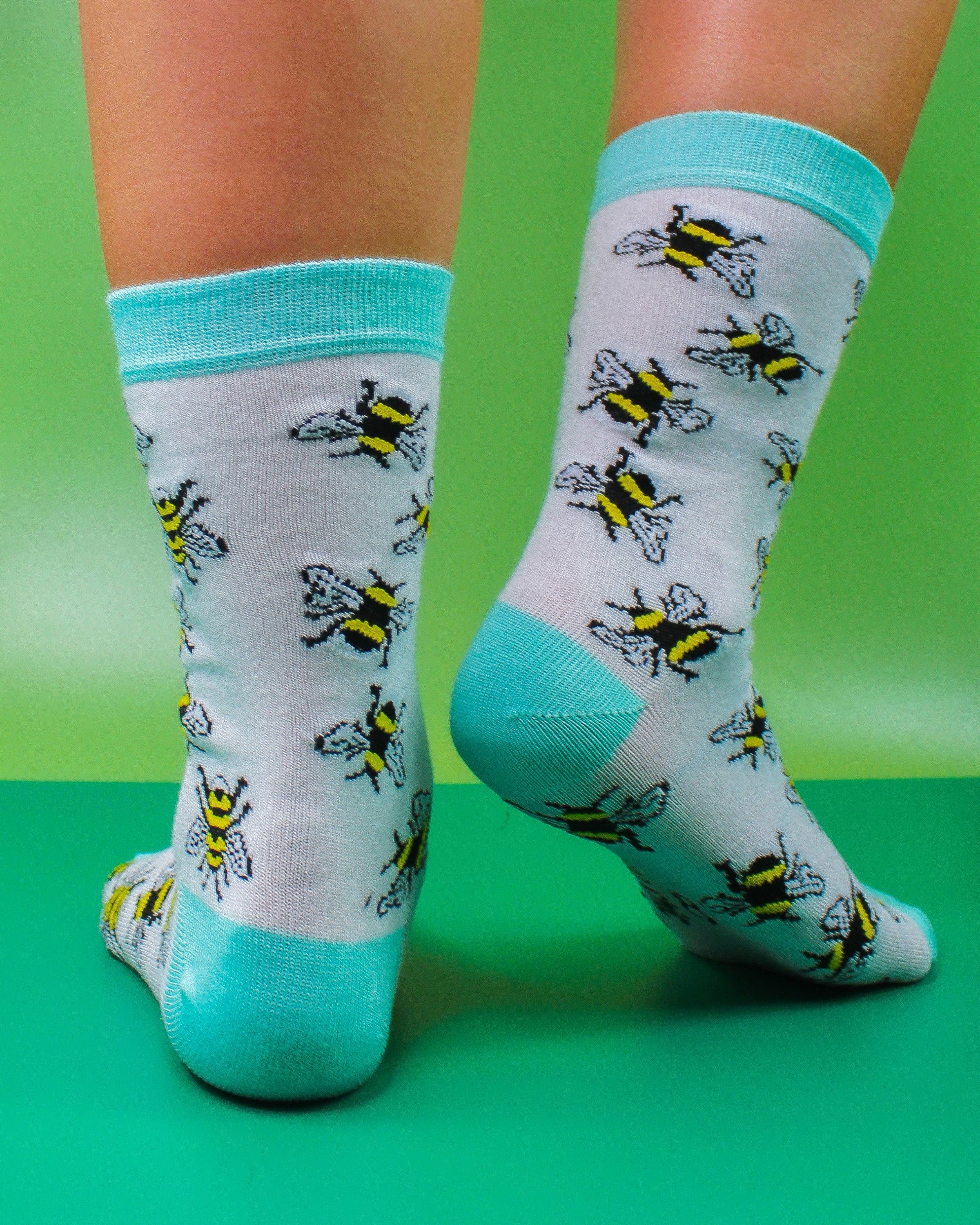 Eco Chic Eco Chic Eco-Friendly Bamboo Socks Bumble Bees